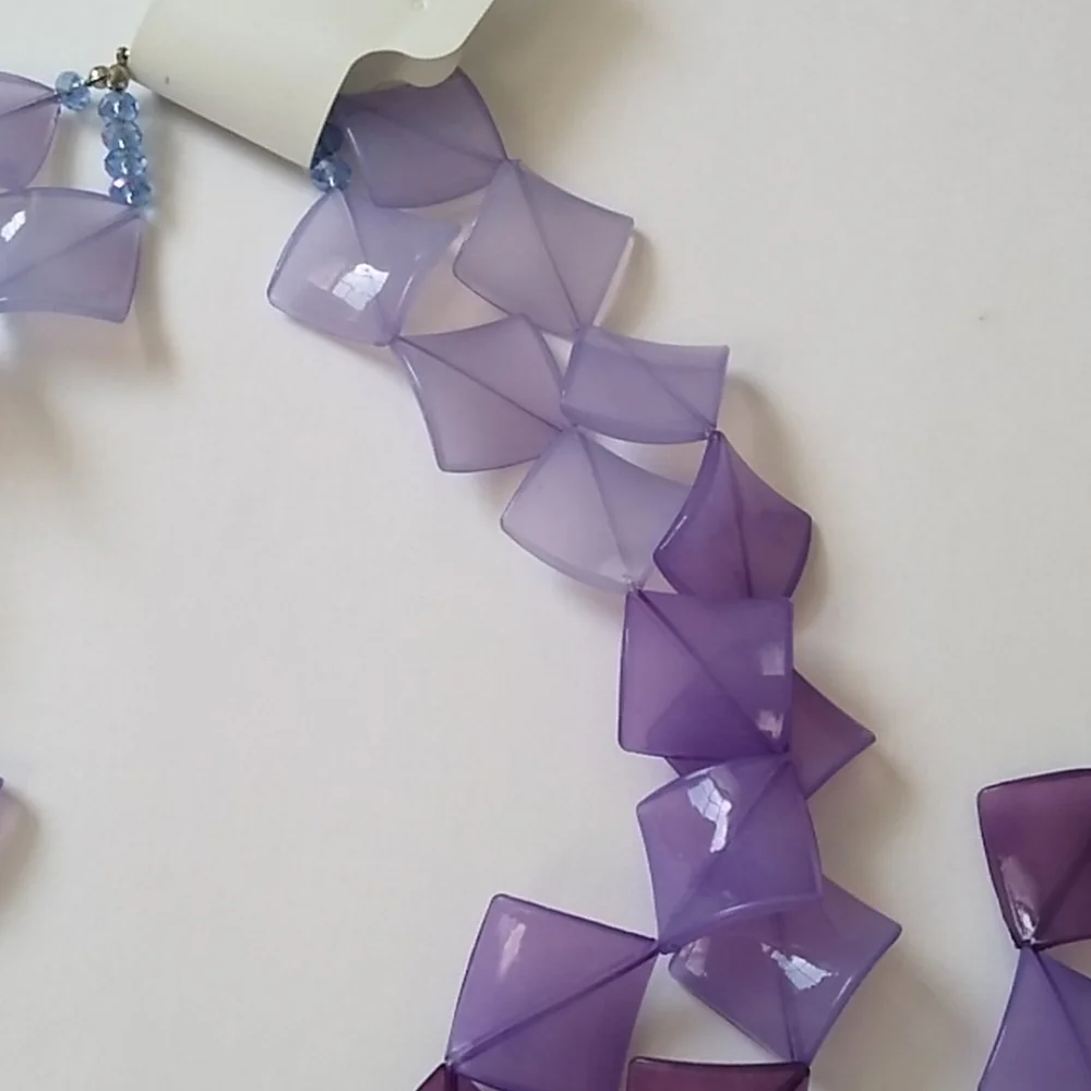 Purple‎ necklace with matching earrings